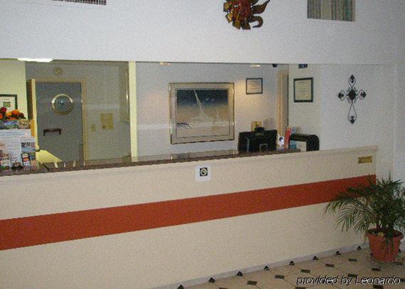 Econo Lodge Yemassee Beltér fotó